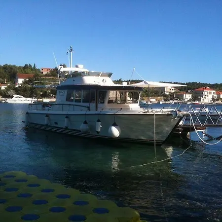 Captain's Sokol * Lumbarda